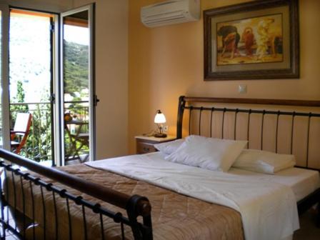Garden Villas Agia Efimia Luaran gambar