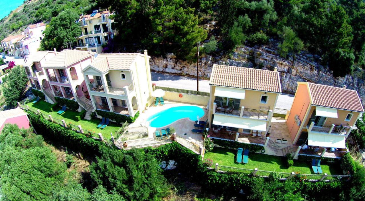 Garden Villas Agia Efimia Luaran gambar