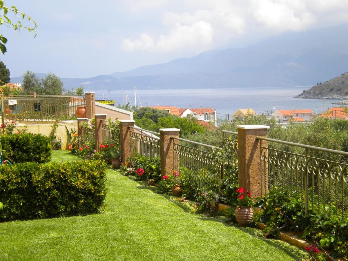 Garden Villas Agia Efimia Luaran gambar